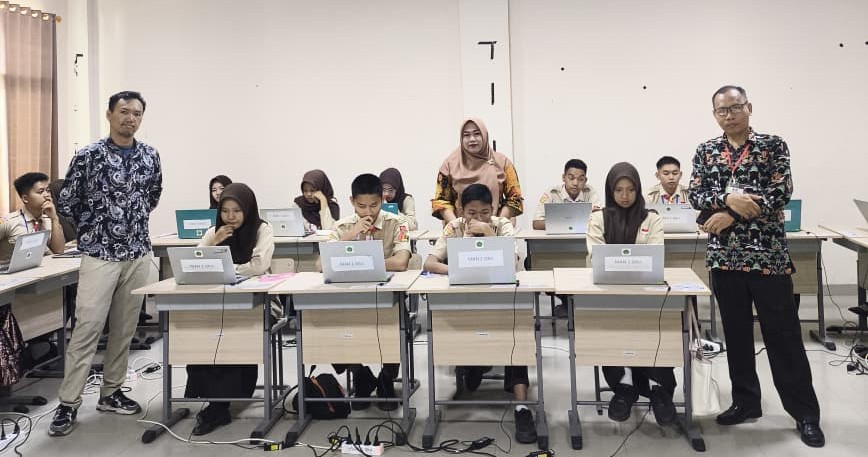 Pelaksanaan Hari Terakhir TKA di MAN 1 OKU Berjalan Lancar dan Tertib