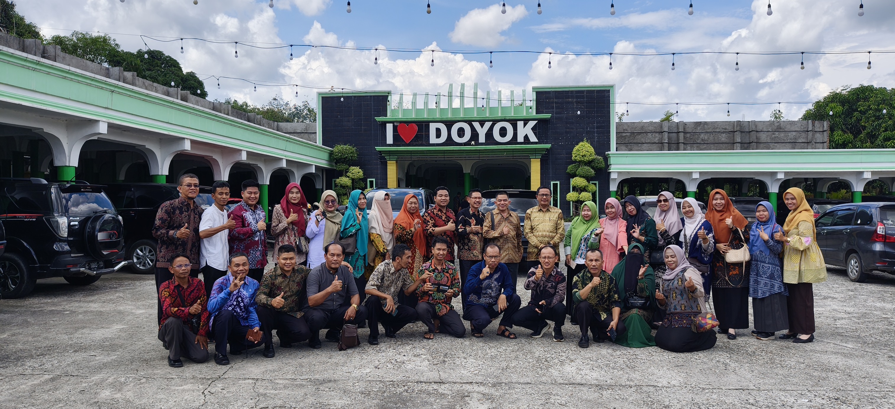 MAN 1 OKU Gelar Syukuran Kenaikan Pangkat dan Kelulusan PPG Tahun 2026