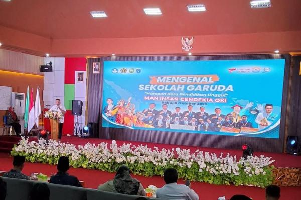 Wamenag Tekankan Penguatan Karakter dan Inovasi Madrasah dalam Kegiatan “Mengenal Sekolah Garuda”
