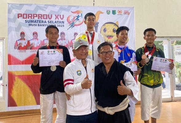 Gilang Praniaga Putra Sumbang Emas dan Perak untuk MAN 1 OKU di Ajang PORPROV XV Sumsel