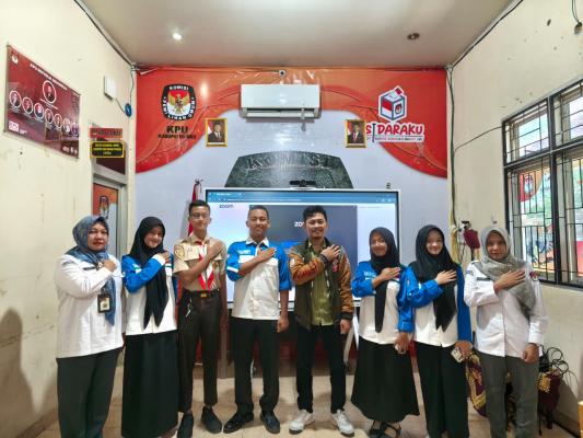 Perwakilan OSIM MAN 1 OKU Ikuti Webinar Sosialisasi dan Pendidikan Pemilih di KPU OKU