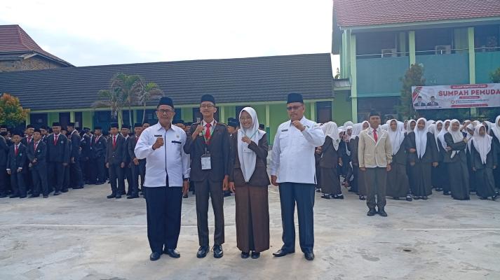 Kepala Kemenag OKU Resmi Buka Tes Kemampuan Akademik (TKA) MAN 1 OKU Tahun 2025