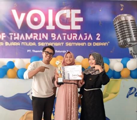 Siswi MAN 1 OKU Raih Juara 2 Ajang Voice of Thamrin 2025