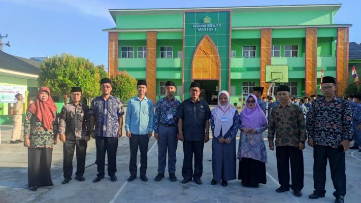 Apel Pembukaan ASAS Ganjil MAN 1 OKU Tahun Ajaran 2025/2026 Resmi Dibuka Kepala Madrasah