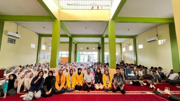 MAN 1 OKU Gelar Sosialisasi SNPMB dan UTBK UNSRI, Hadirkan Mahasiswa dan Alumni Inspiratif