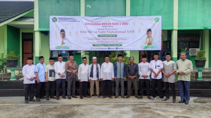 Semangat Tak Surut, MAN 1 OKU Gelar Peringatan Isra Mi’raj 27 Rajab 1447 H Meski Hujan
