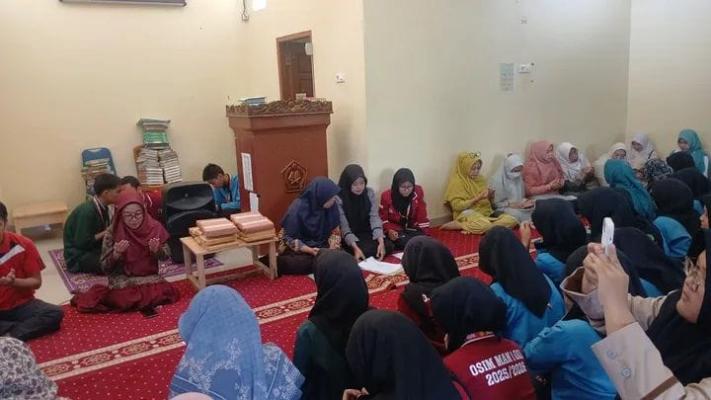 Pesantren Ramadan Kelas X MAN 1 OKU Resmi Ditutup, Pemenang Lomba Raih Penghargaan