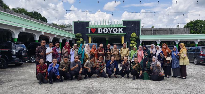 MAN 1 OKU Gelar Syukuran Kenaikan Pangkat dan Kelulusan PPG Tahun 2026