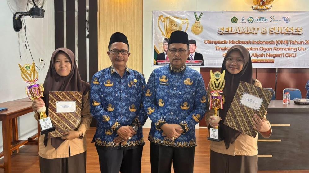 Kemenag OKU Apresiasi Peraih OMI Kabupaten, Dua Siswi MAN 1 OKU Bersiap ke Tingkat Provinsi