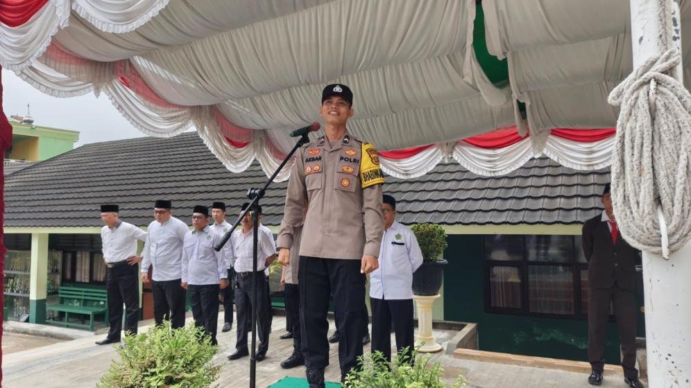 Polres OKU Hadir di MAN 1 OKU, Sampaikan Edukasi tentang Kenakalan Remaja dan Bahaya Narkoba