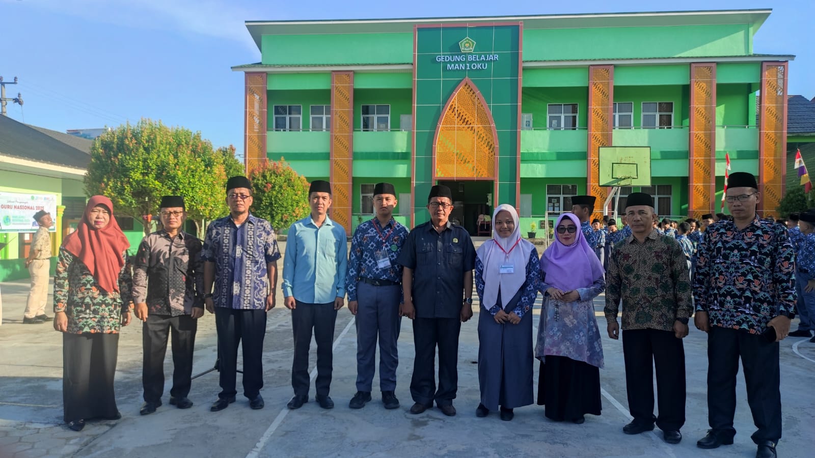Apel Pembukaan ASAS Ganjil MAN 1 OKU Tahun Ajaran 2025/2026 Resmi Dibuka Kepala Madrasah