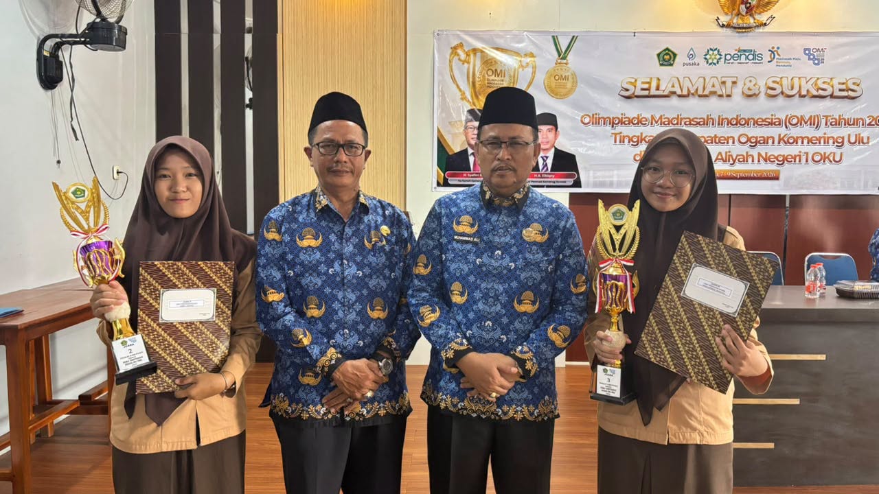 Kemenag OKU Apresiasi Peraih OMI Kabupaten, Dua Siswi MAN 1 OKU Bersiap ke Tingkat Provinsi