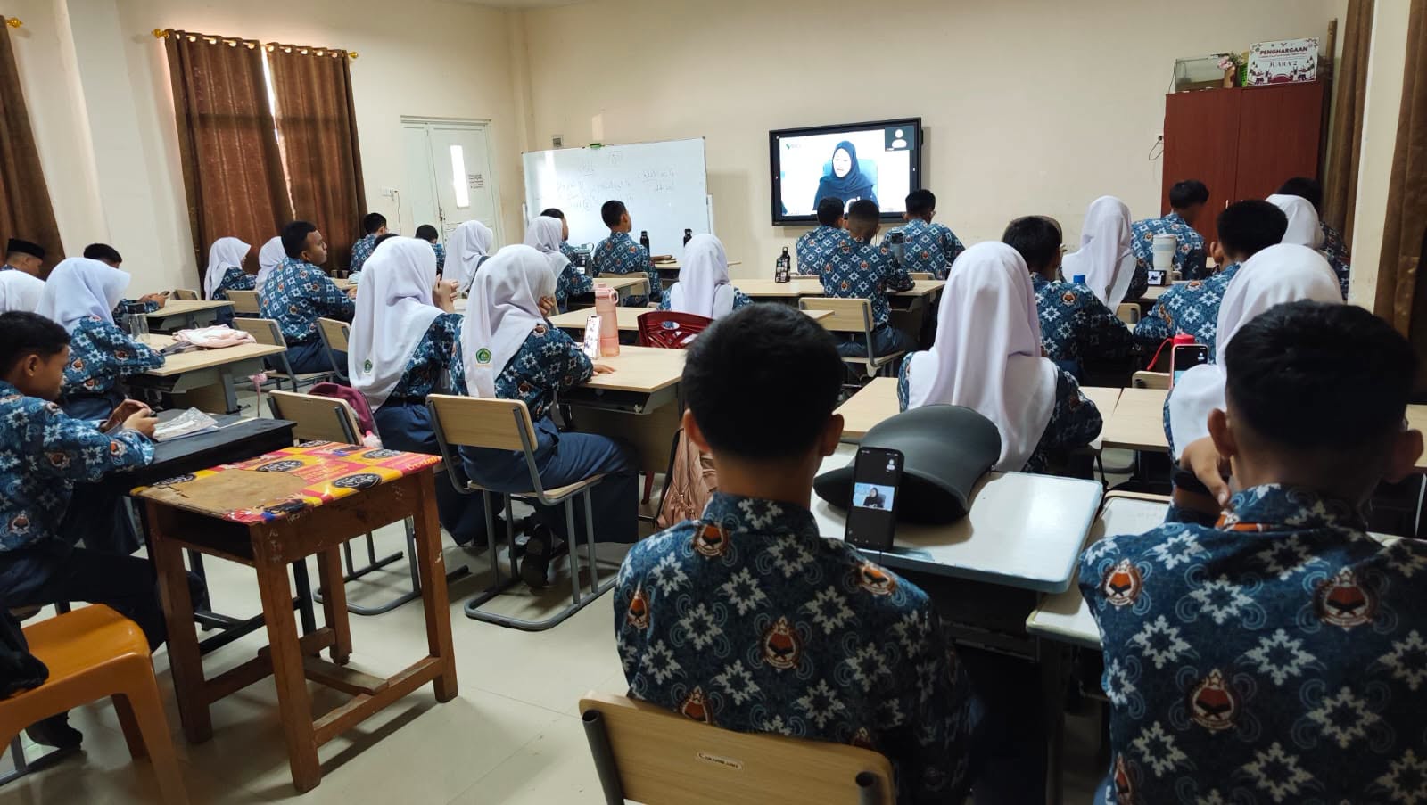 MAN 1 OKU Diundang Ikuti Kuliah Umum Kolaborasi Unsri-UICI, Dorong Generasi Muda Melek Digital