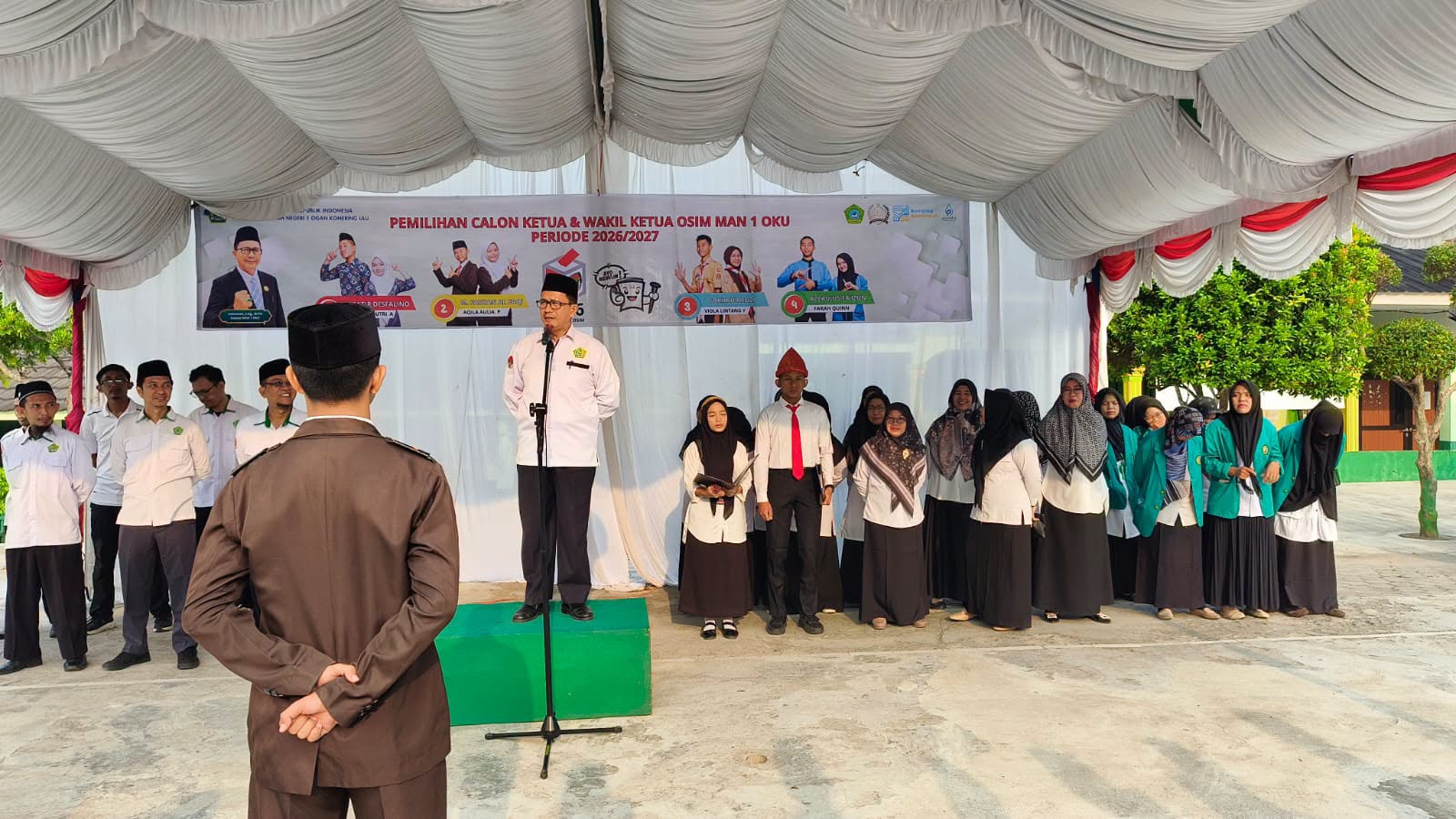 MAN 1 OKU Buka Orasi dan Debat Calon Ketua dan Wakil Ketua OSIM Periode 2026/2027
