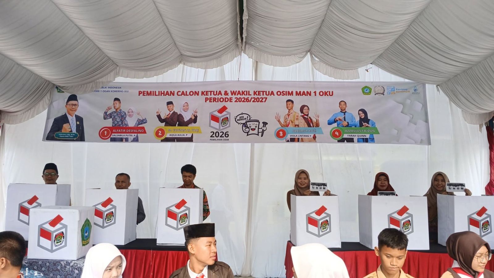 Civitas MAN 1 OKU Gunakan Hak Suara dalam Pemilihan Ketua dan Wakil Ketua OSIM Periode 2026/2027